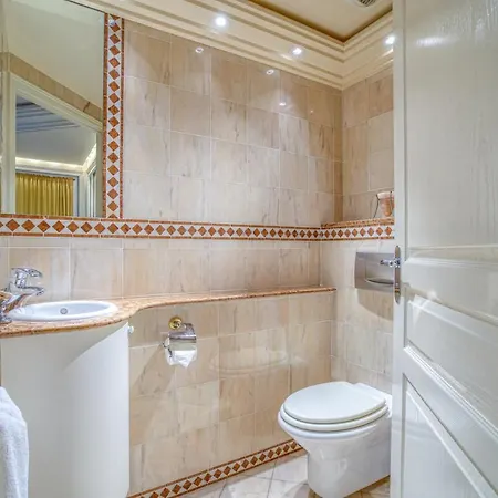 60sqm Croisette - Balcony With Sea View Daire *